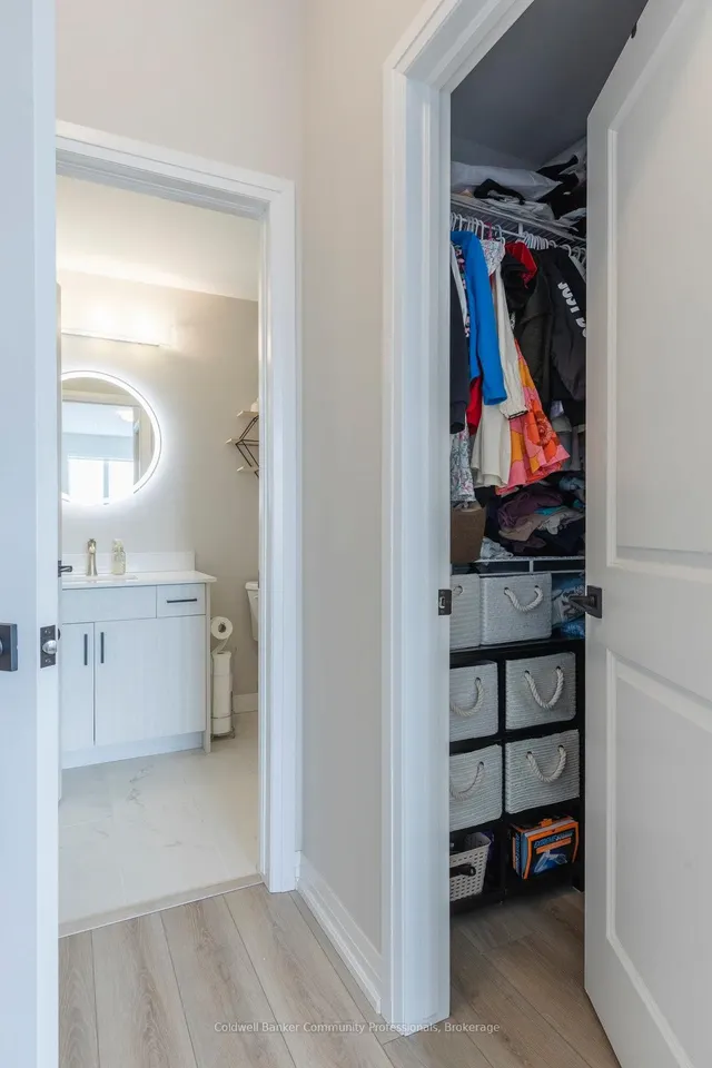 Additional image 18 of 120 Springvalley Cres Unit 208