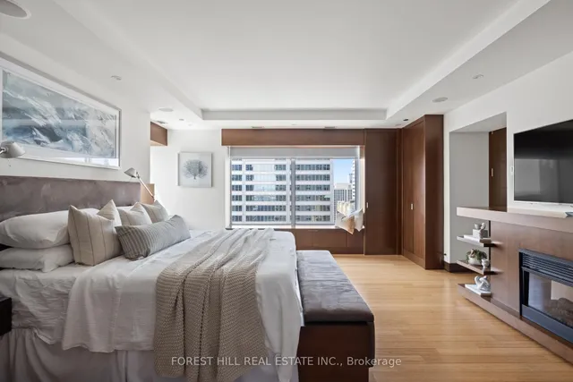 Additional image 11 of 1 King St Unit #4307