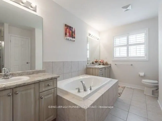 Additional image 15 of 15 Zanetta Cres