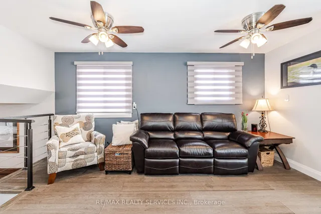 Additional image 12 of 13 Royal Palm Dr