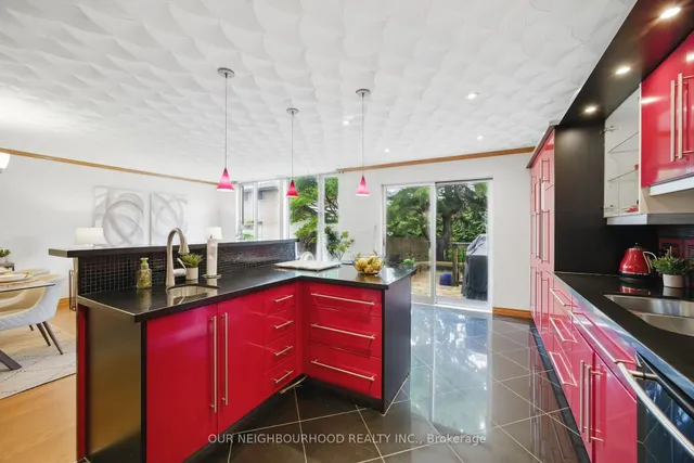 Additional image 21 of 6 Enfield Ave