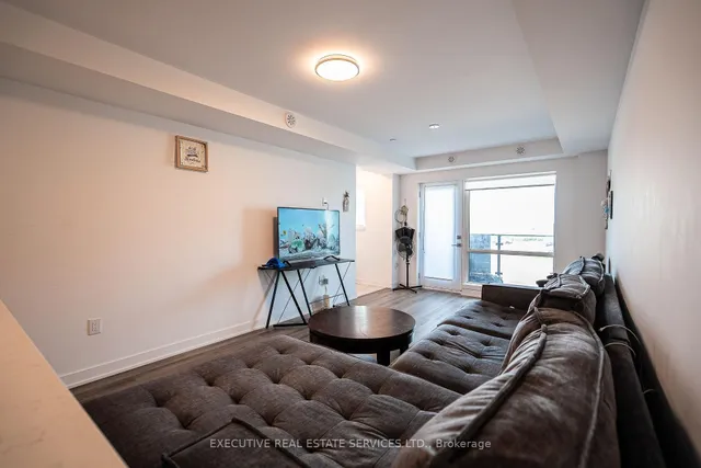 Additional image 9 of 175 Veterans Dr Unit 18