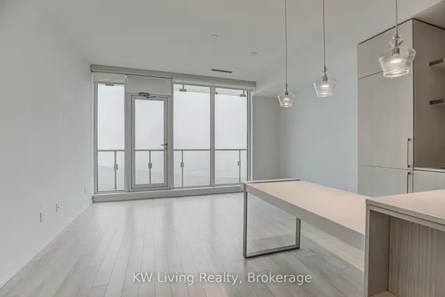 Additional image 29 of 197 Yonge St Unit 2906