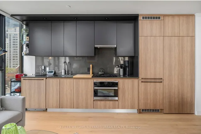 Additional image 30 of 81 Wellesley St Unit 402