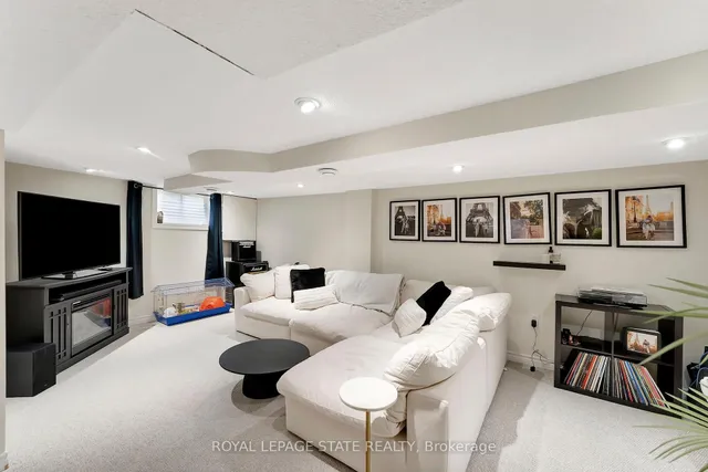 Additional image 24 of 57 West 4th St