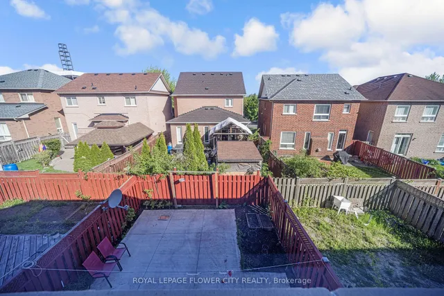 Additional image 50 of 18 Nathaniel Cres