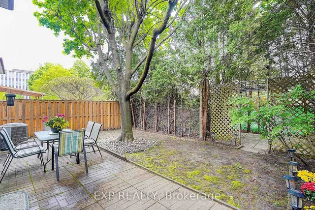 Additional image 37 of 4458 Bathurst St