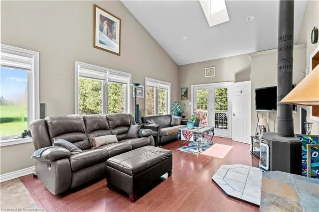 Additional image 23 of 973 Garden Lane