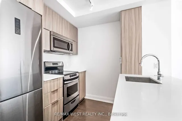 Additional image 9 of 56 Annie Craig Dr Unit 1707