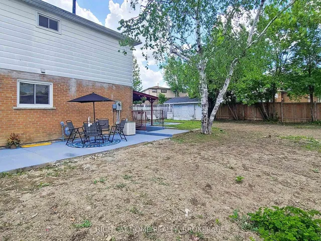 Additional image 33 of 3339 Victory Cres