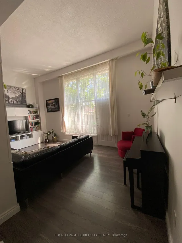 Additional image 16 of 431 Mill Rd Unit 8