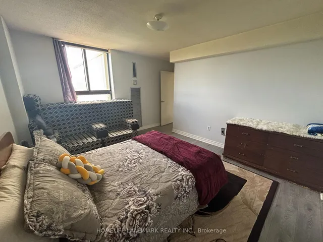 Additional image 10 of 260 Seneca Hill Dr Unit 1110