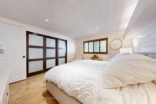 Additional image 28 of 27 Lafferty St