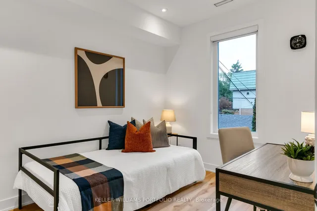 Additional image 24 of 231 Grace St