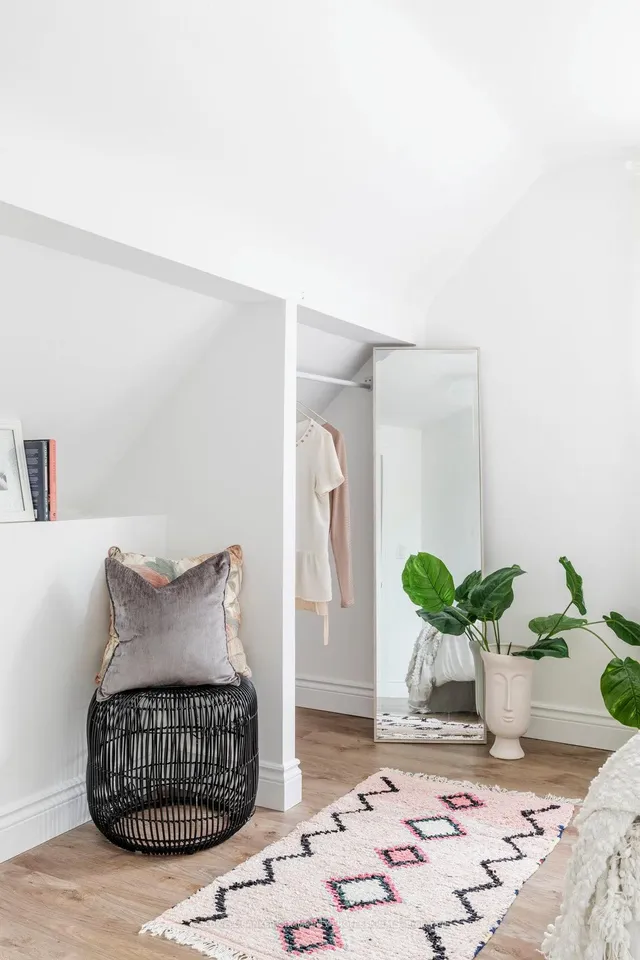 Additional image 29 of 14 Martin Rd