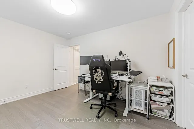 Additional image 26 of 12 Vineyard Dr