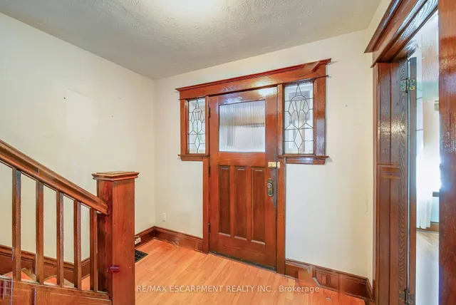 Additional image 9 of 101 Houghton Ave