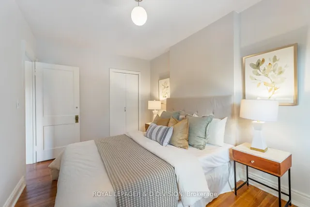 Additional image 23 of 256 Mortimer Ave