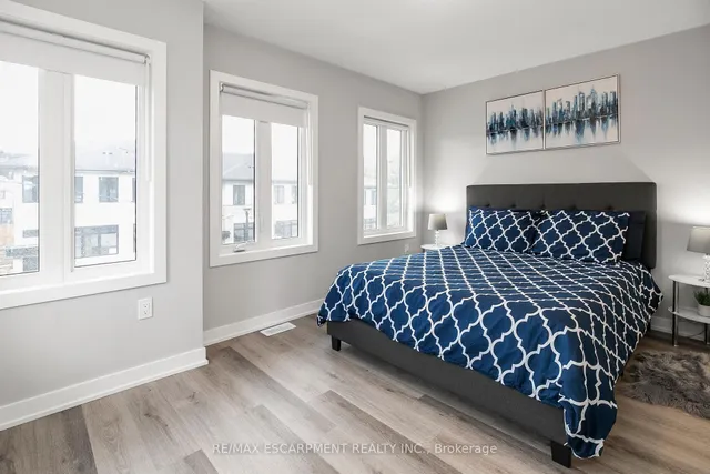 Additional image 27 of 527 SHAVER Rd Unit 24