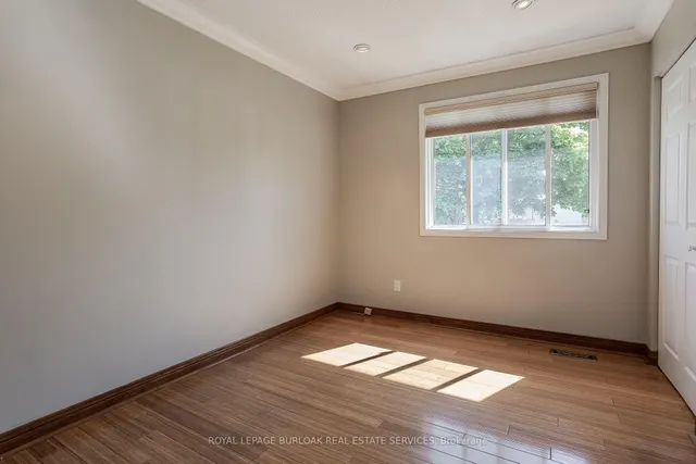 Additional image 31 of 452 Sparling Cres