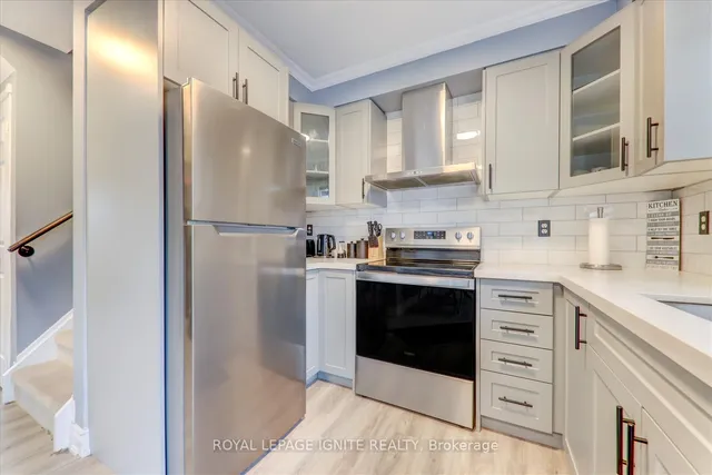 Additional image 6 of 9518 Sheppard Ave