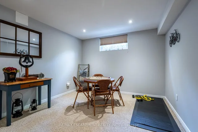 Additional image 34 of 19 Savona Cres
