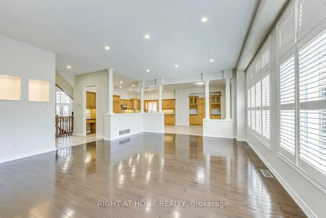 Additional image 10 of 8 Hackamore Crt