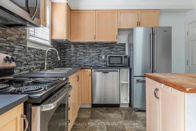 Additional image 12 of 14 Greig St