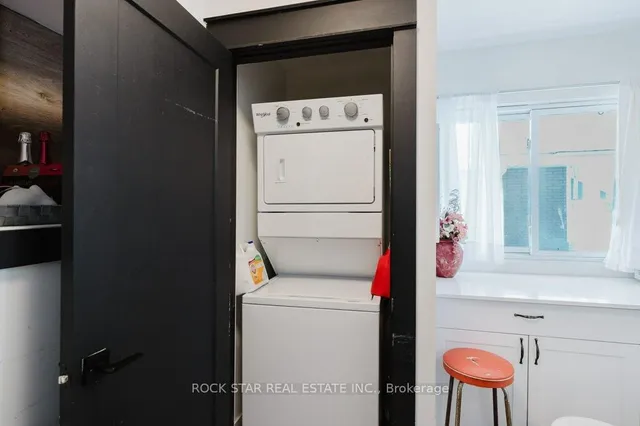 Additional image 18 of 859 Upper Ottawa St