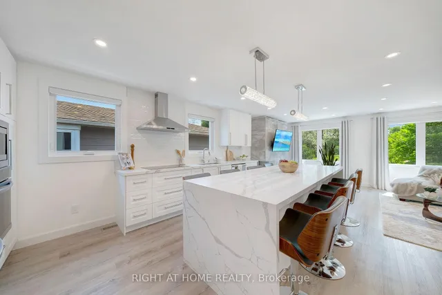 Additional image 13 of 743 Hager Ave