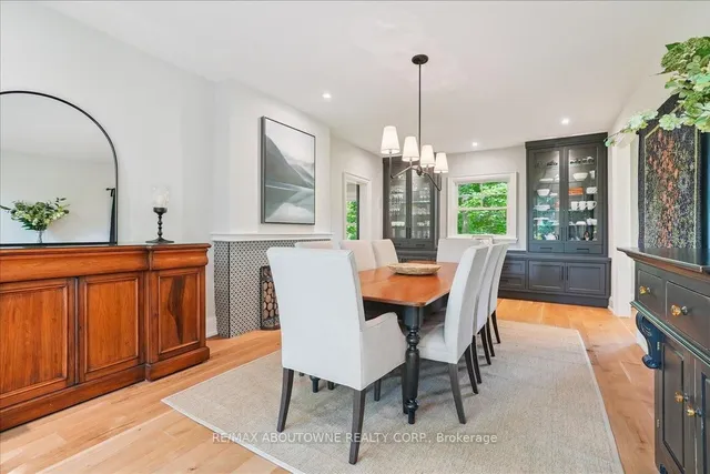 Additional image 9 of 5031 Lakeshore Rd