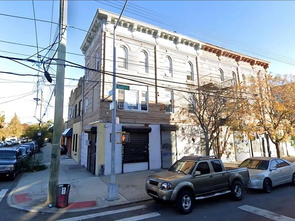 667 Sutter Avenue, Brooklyn, NY 11207