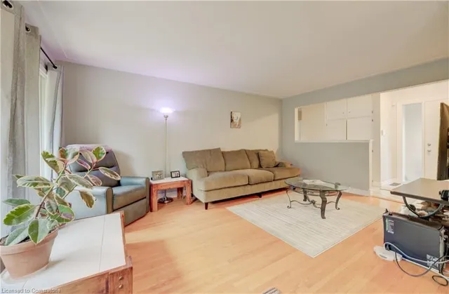 Additional image 8 of 55 Burbank Rd