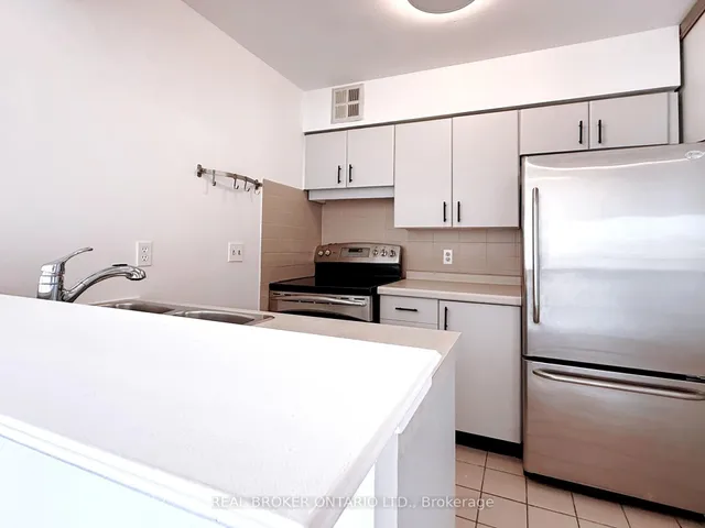 Additional image 22 of 20 Southport St Unit 608