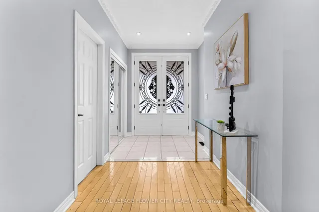 Additional image 6 of 5 Chevrolet Dr