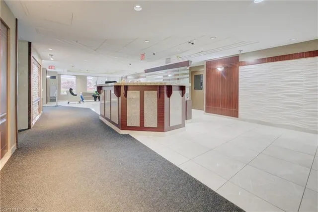 Additional image 6 of 716 The West Mall Unit 1109