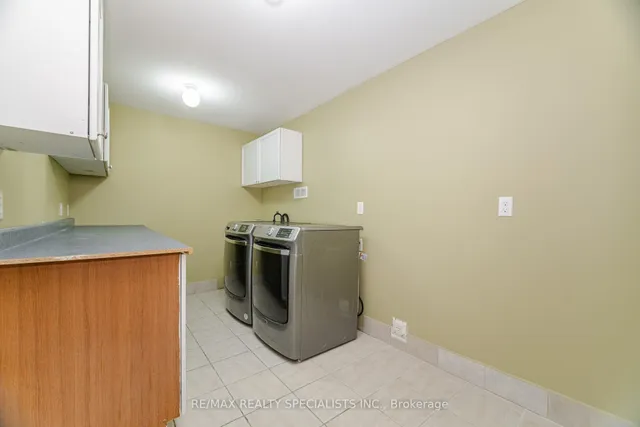 Additional image 40 of 2676 Castle Hill Cres