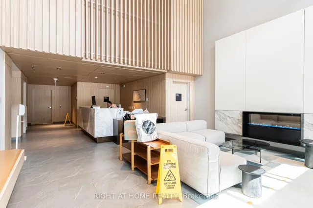 Additional image 3 of 225 Sumach St Unit 2407