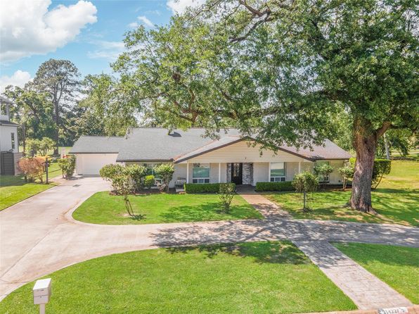 14227 Indian Wells Dr, Houston, TX 77069