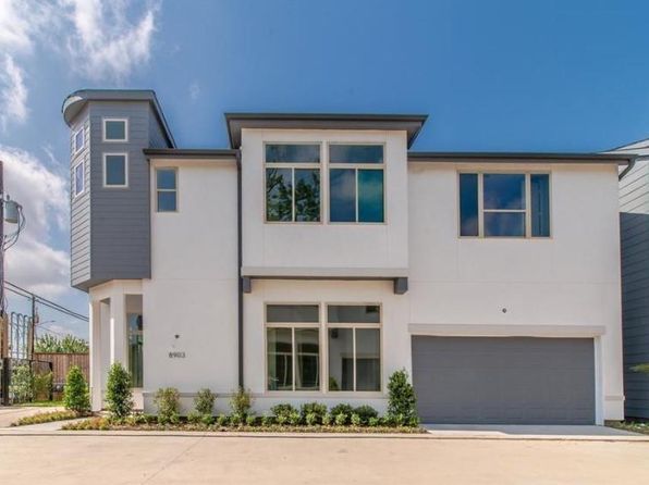 8903 Spring Knoll Forest Dr, Houston, TX 77080