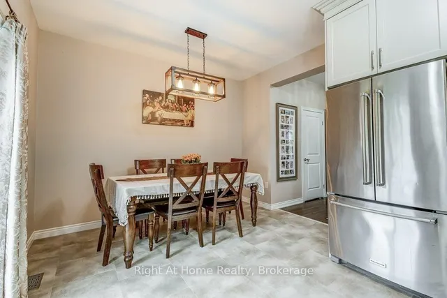 Additional image 11 of 62 Westbank Tr