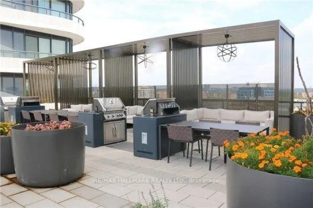 Additional image 28 of 99 The Donway W Way Unit 923