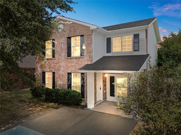 13126 Followfield Ln, Houston, TX 77085