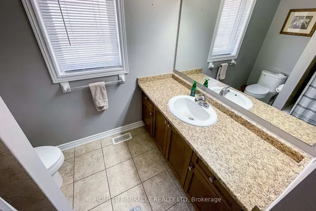 Additional image 48 of 185 Palacebeach Tr