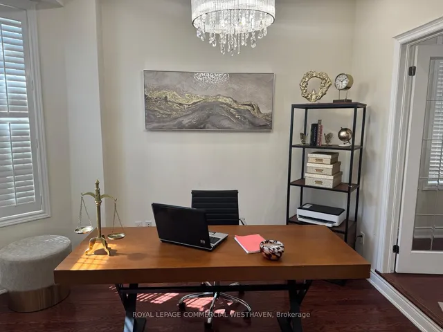 Additional image 10 of 15 Quatro Cres