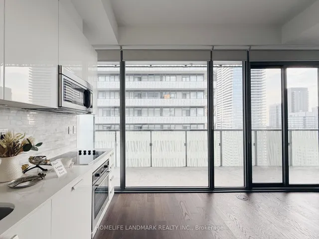 Additional image 8 of 50 Charles St Unit LPH5005