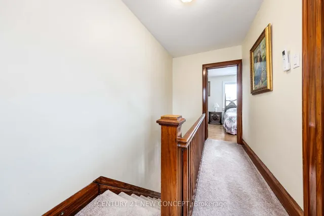 Additional image 23 of 52 Frankdale Ave