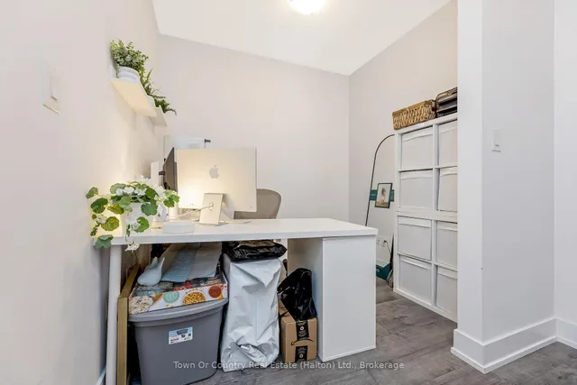 Additional image 8 of 450 Dundas St Unit 1106