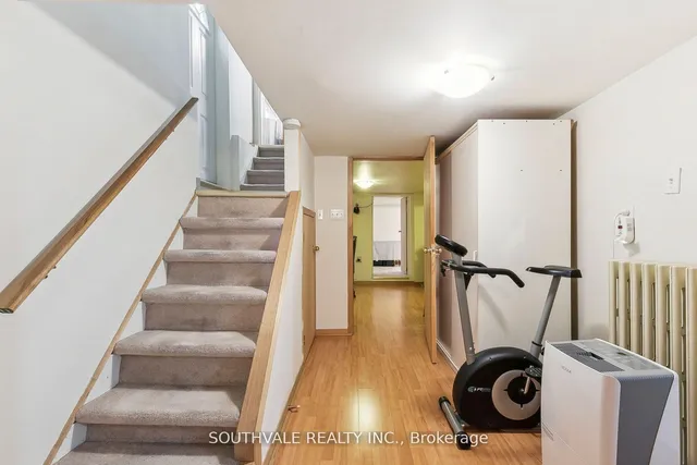 Additional image 33 of 67 Kings Park Blvd