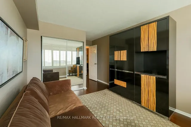 Additional image 19 of 55 Skymark Dr Unit 1707